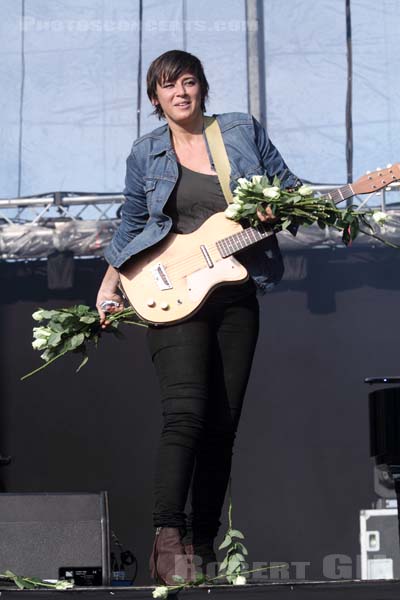 CAT POWER - 2014-05-31 - PARIS - Parc de Bagatelle - Chan Marshall
